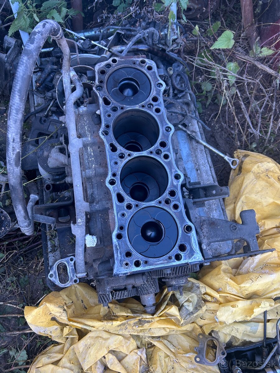 Rozpredám motor 3.2 DID - 3