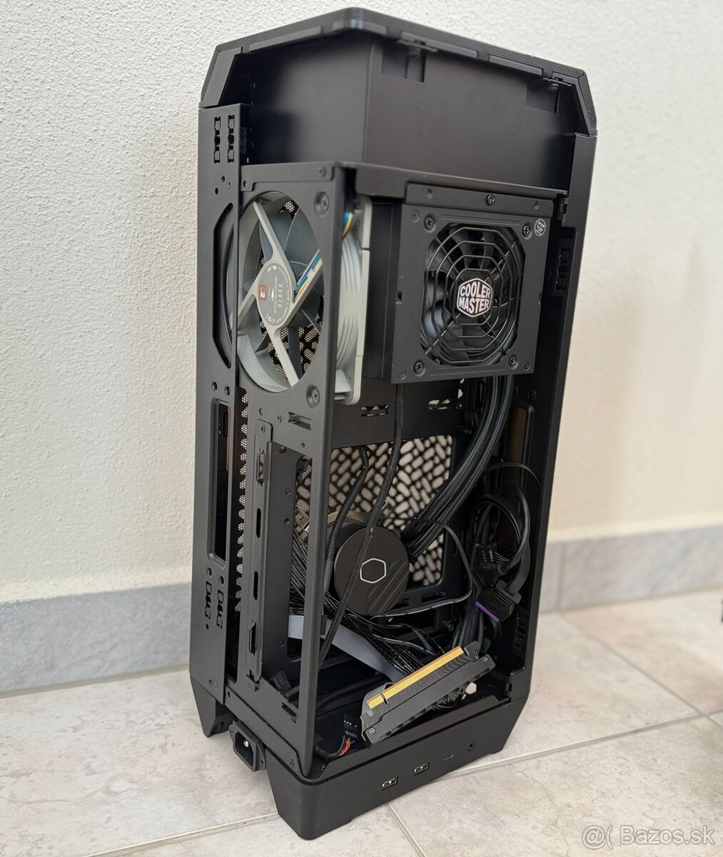 Cooler Master NCORE 100 MAX - Bronzová Skrinka - 3