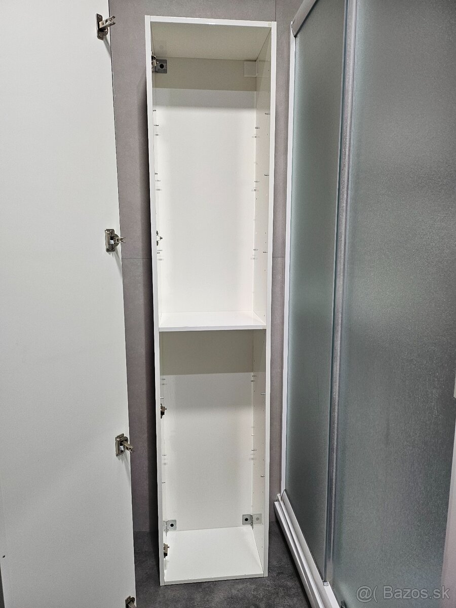 Vysoká skrinka Ikea - 3