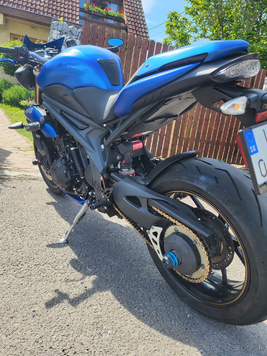 Triumph Speed Triple 1050 - 3