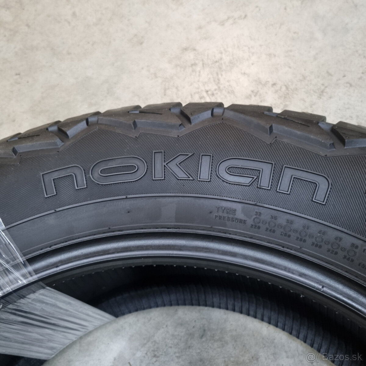 Celoročné pneumatiky 275/55 R20 NOKIAN - 3