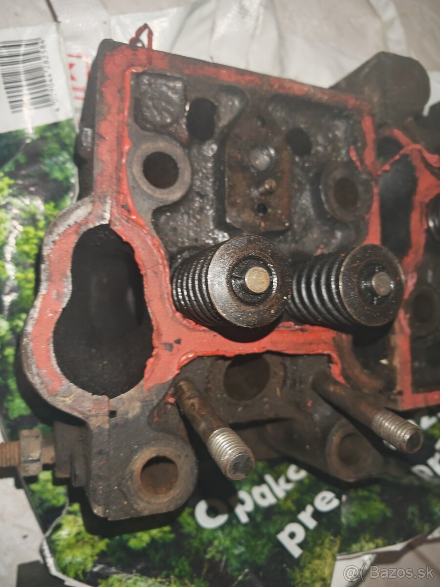 Zetor super 50 hlavy motora - 3