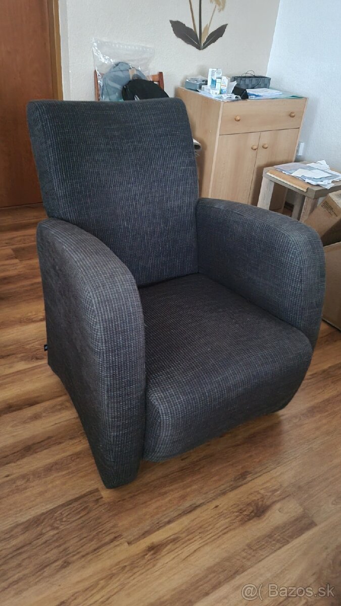 Kreslo a taburetka dovoz NL - 3