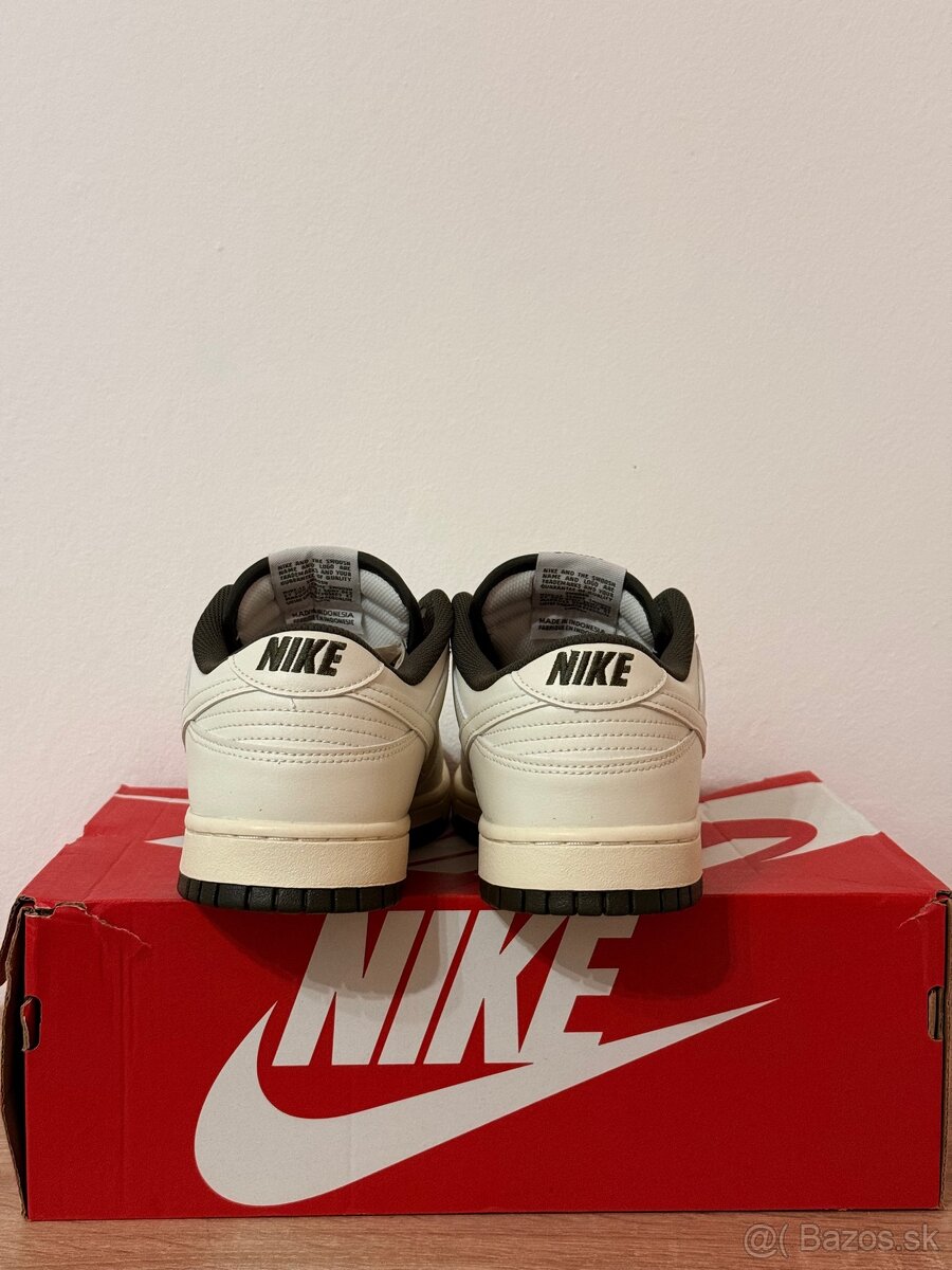 Nike Dunk Low Retro - 3