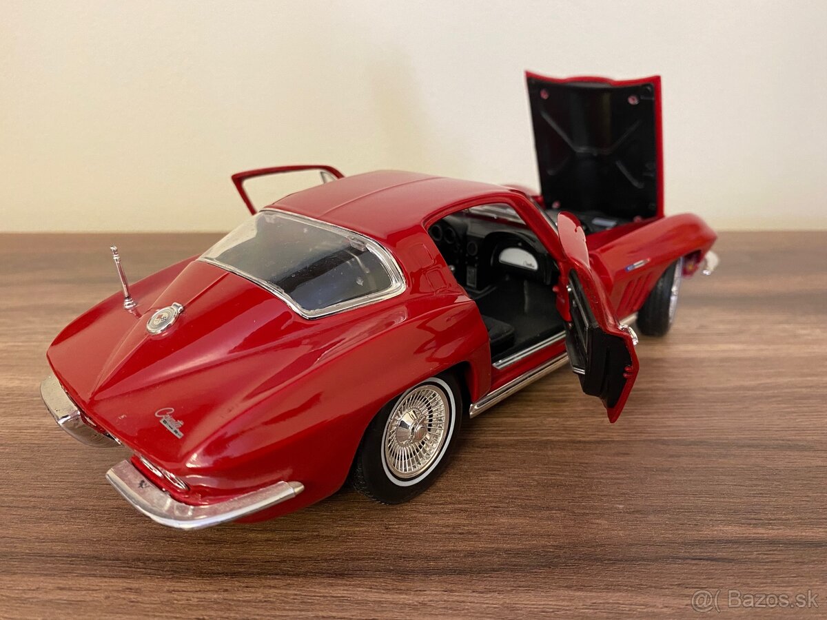 1:18 Chevrolet Corvette 65 - 3