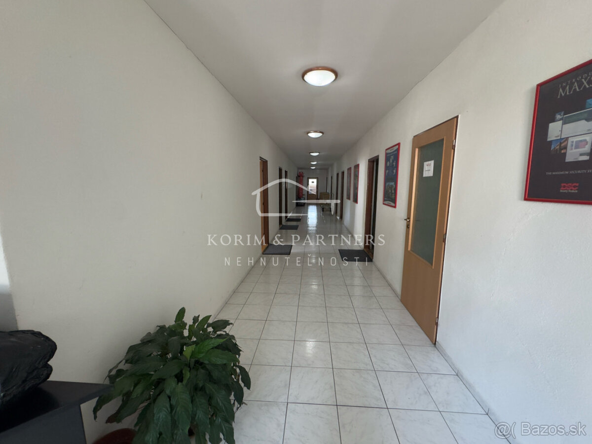 Podnikateľský objekt na predaj, Komárno - 3