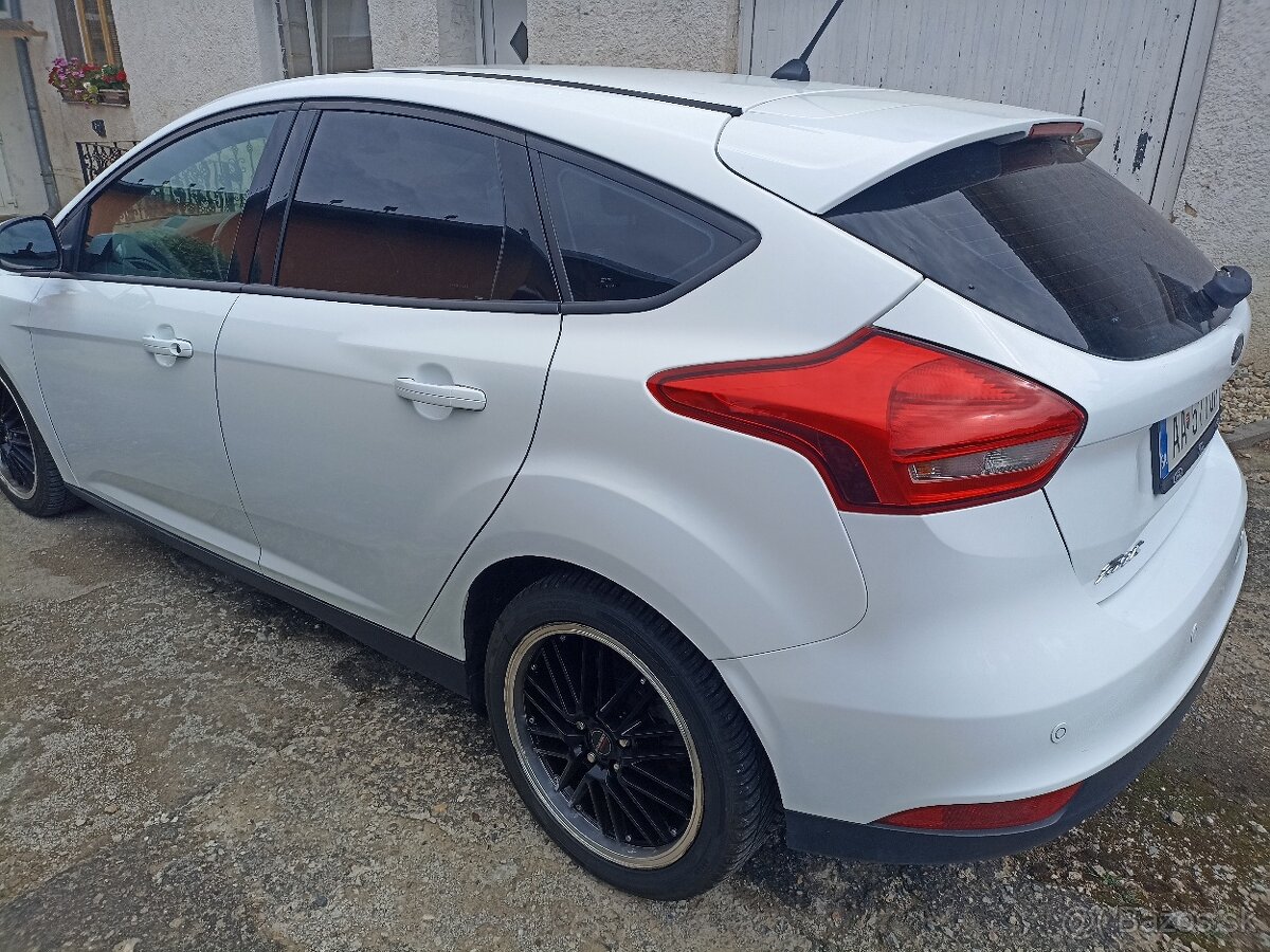 Predám Ford FOCUS - 3