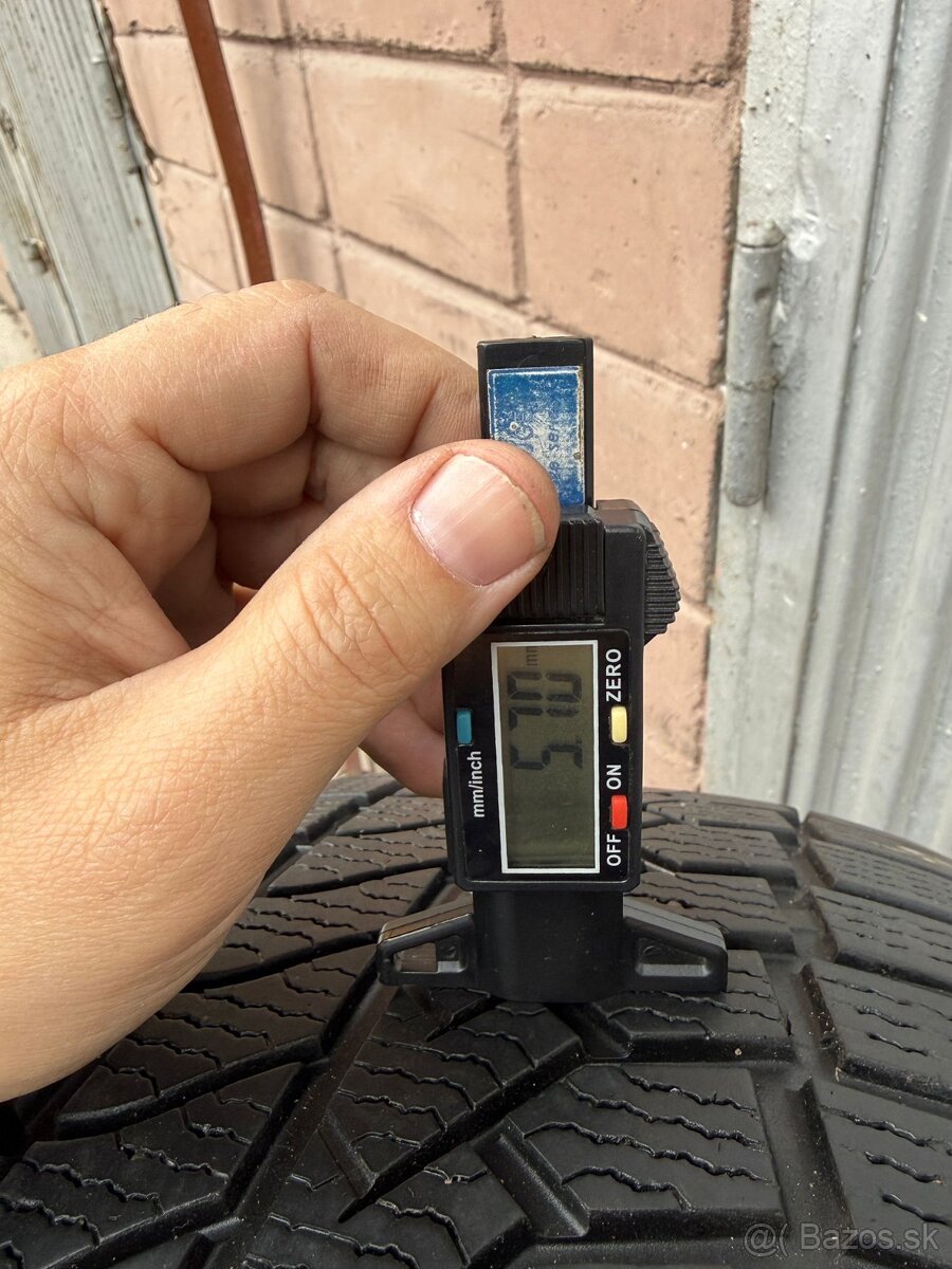 2ks Zimne pneumatiky 235/45 R18 - 3