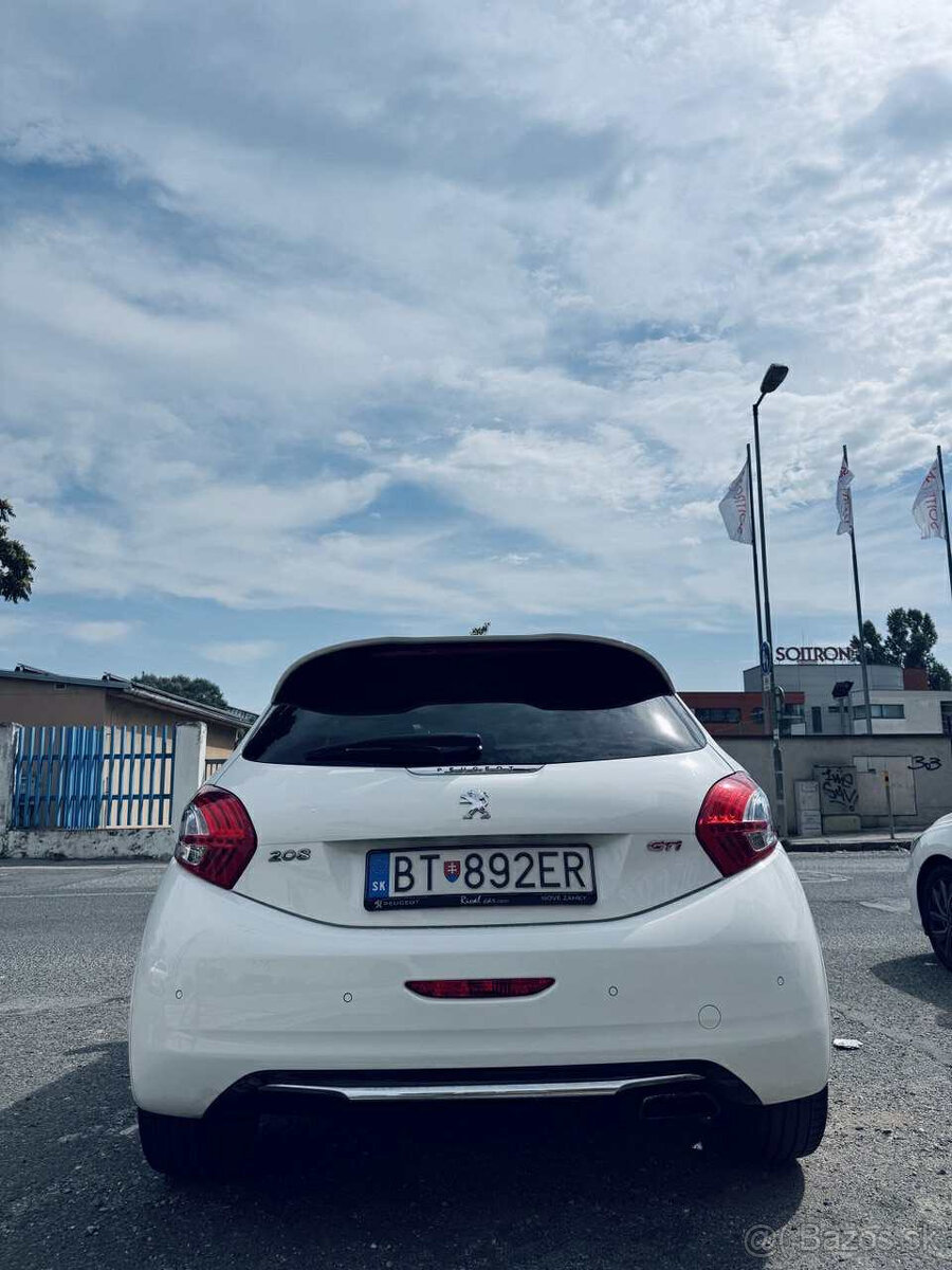 Peugeot 208 GTi 200THP - 3