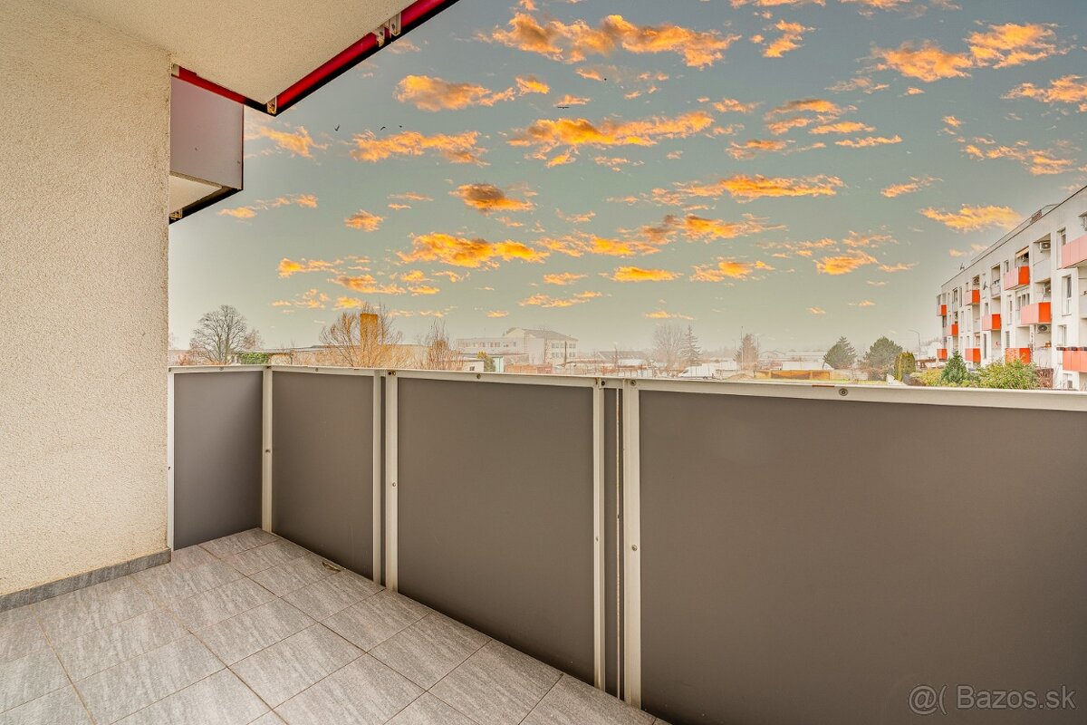 Na prenájom | 3 izbový byt s loggiou - Silvánová ul. - 3