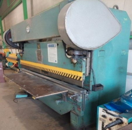 LO 50/2500 ohraňovací lis, rok výroby 1972 - 3