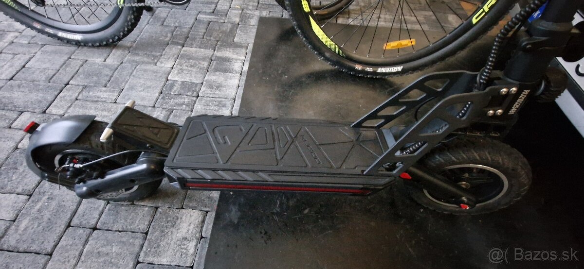 Predám elektrickú kolobežku kugoo g2 pro - 3