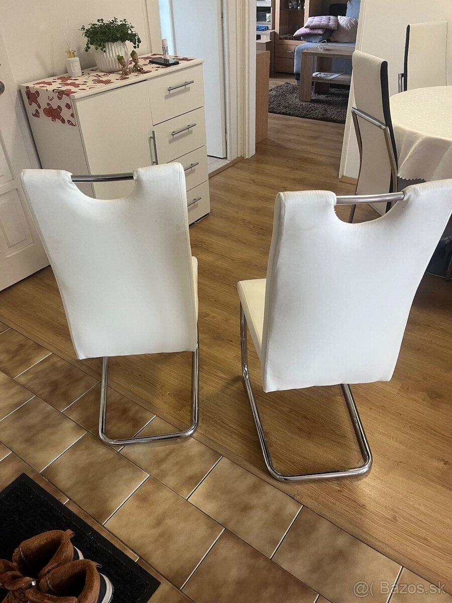 Predám jedálenske stolicky - 3