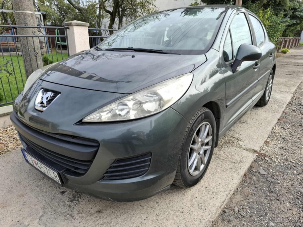 Peugeot 207 - 3