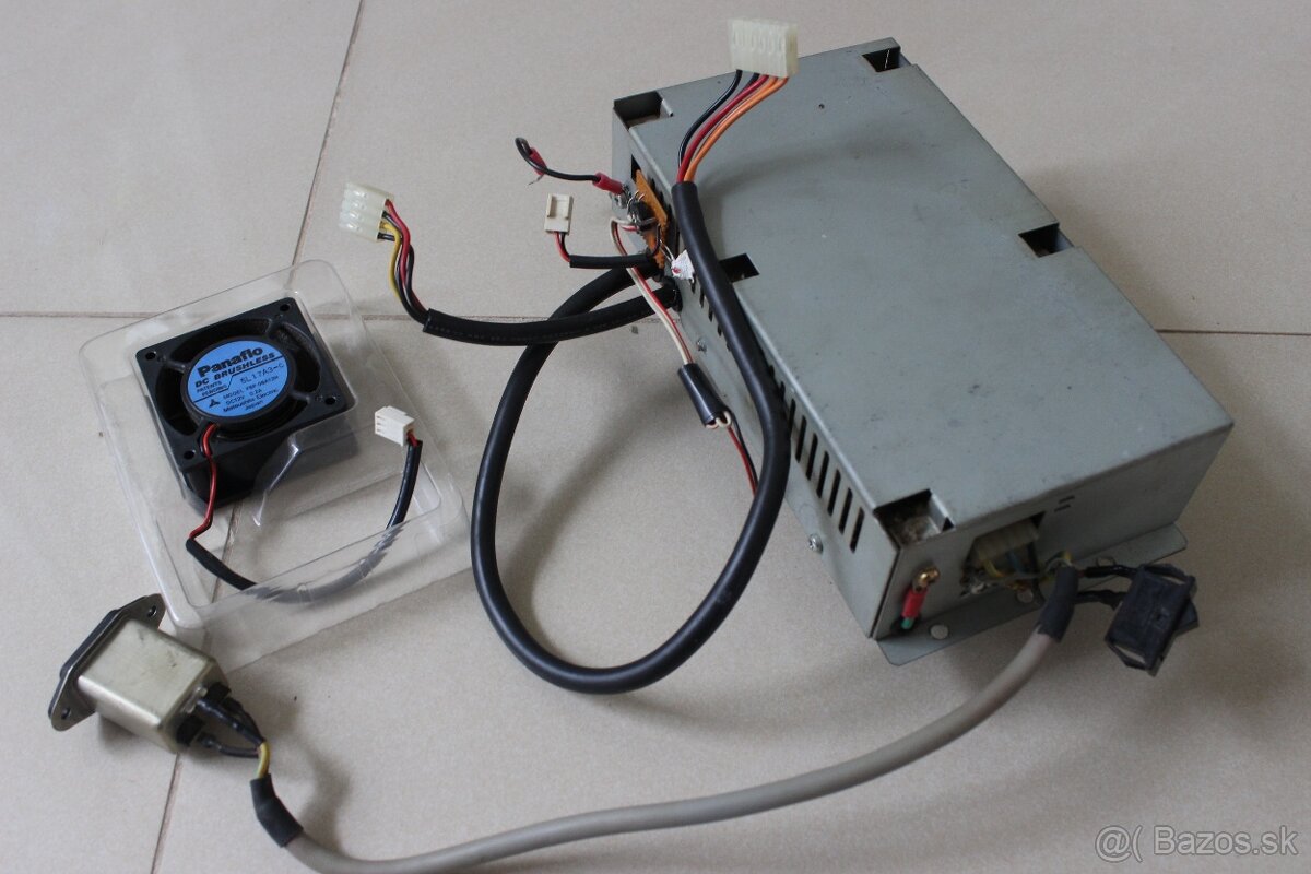 Commodore 128 D (Desktop) TRAFO (PSU) - 3