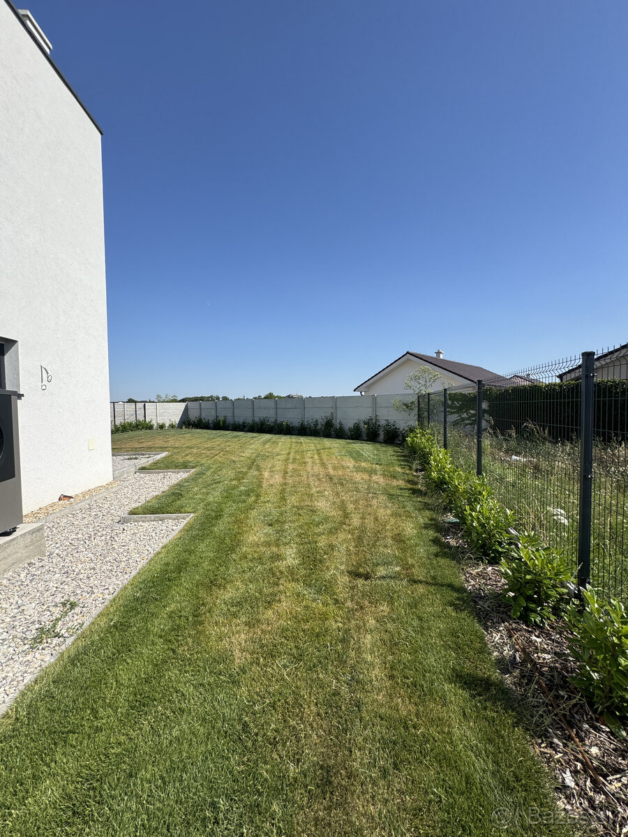 Prenájom - novostavba RD s 2 bytovými jednotkami, 102m2 úžit - 3