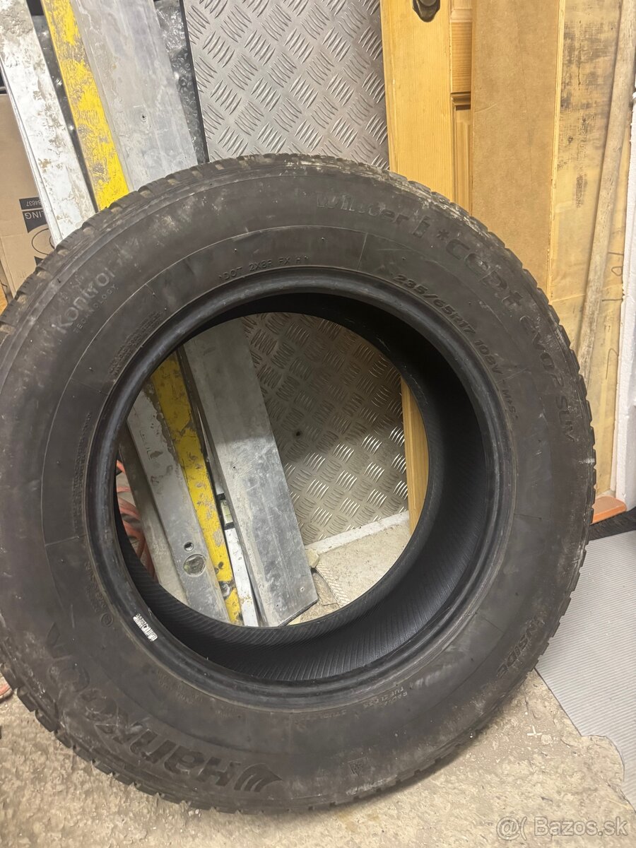 Hankook 235/65 R17 108V - 3