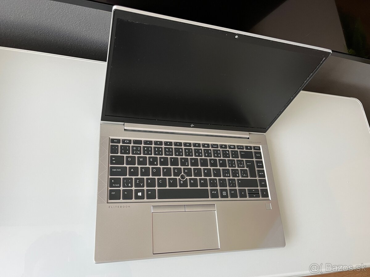 HP EliteBook 845 G8 – Ryzen 5 PRO, 8 GB RAM, 512 GB SSD, 14” - 3