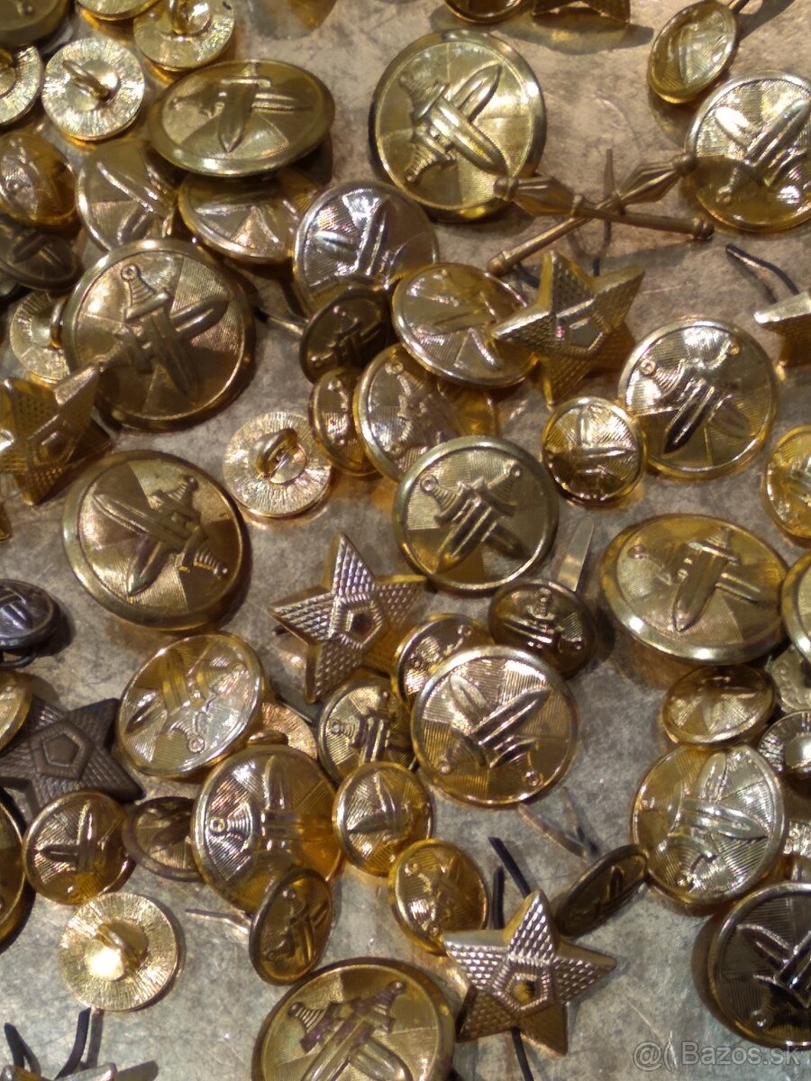 Predám vojenské gombíky - 3