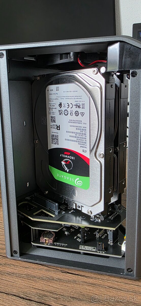 ARGON EON PI NAS - 3