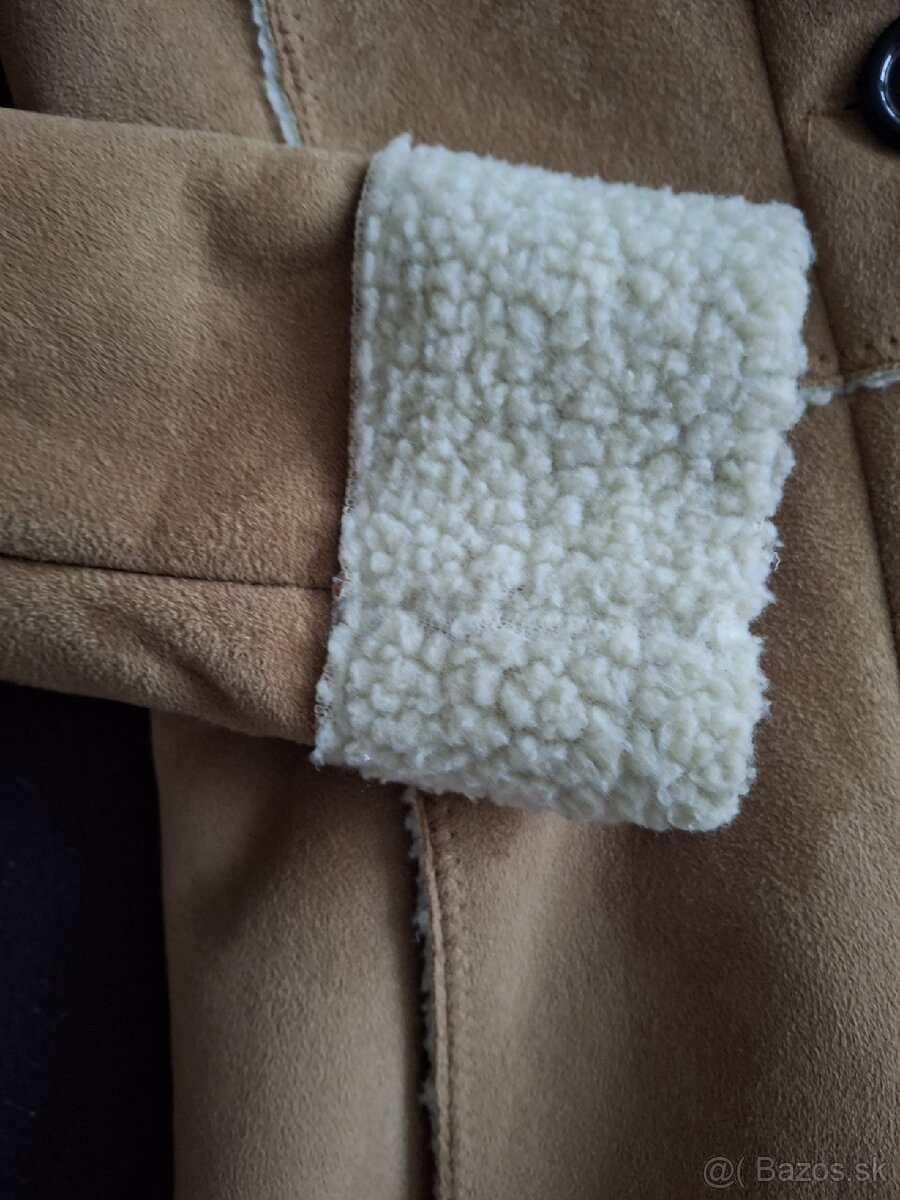 Dievčenský elegantný kabát. CRASH ONE. - 3