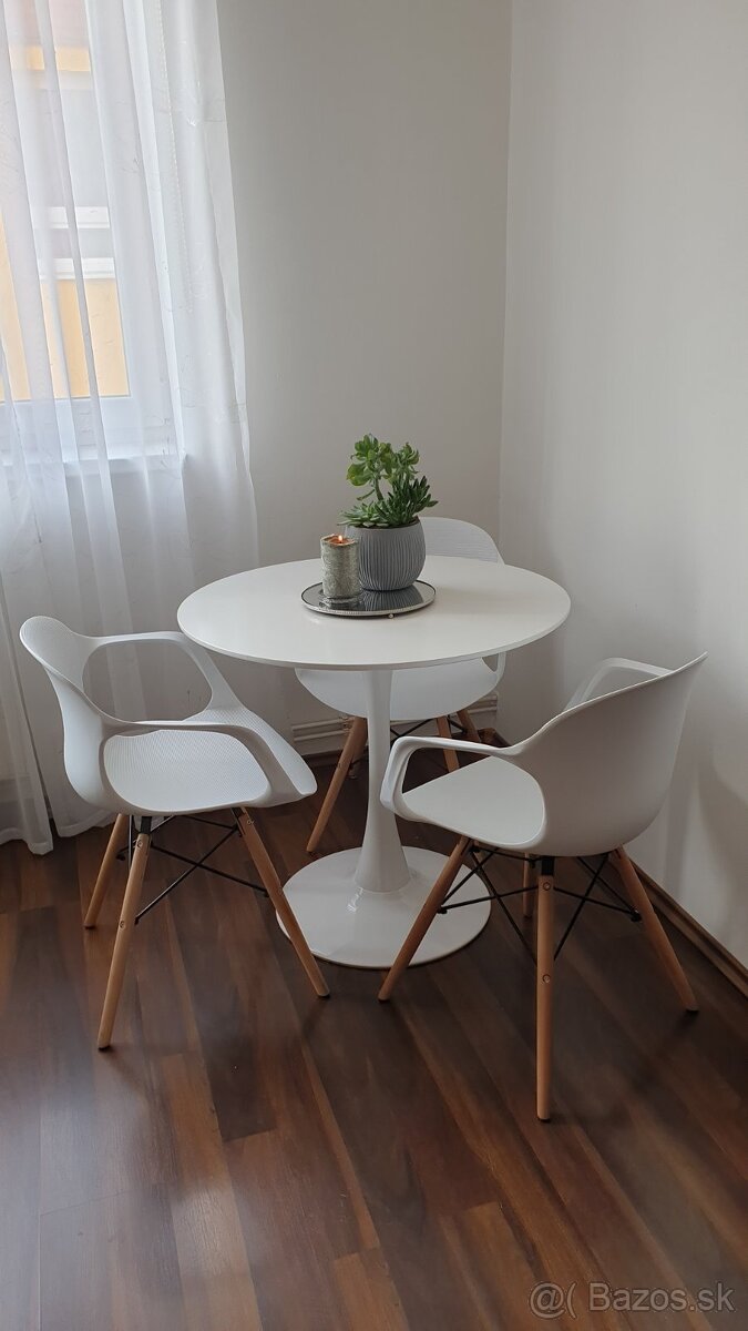 Predám 4-izbový byt,Podvysoká 300 - 3