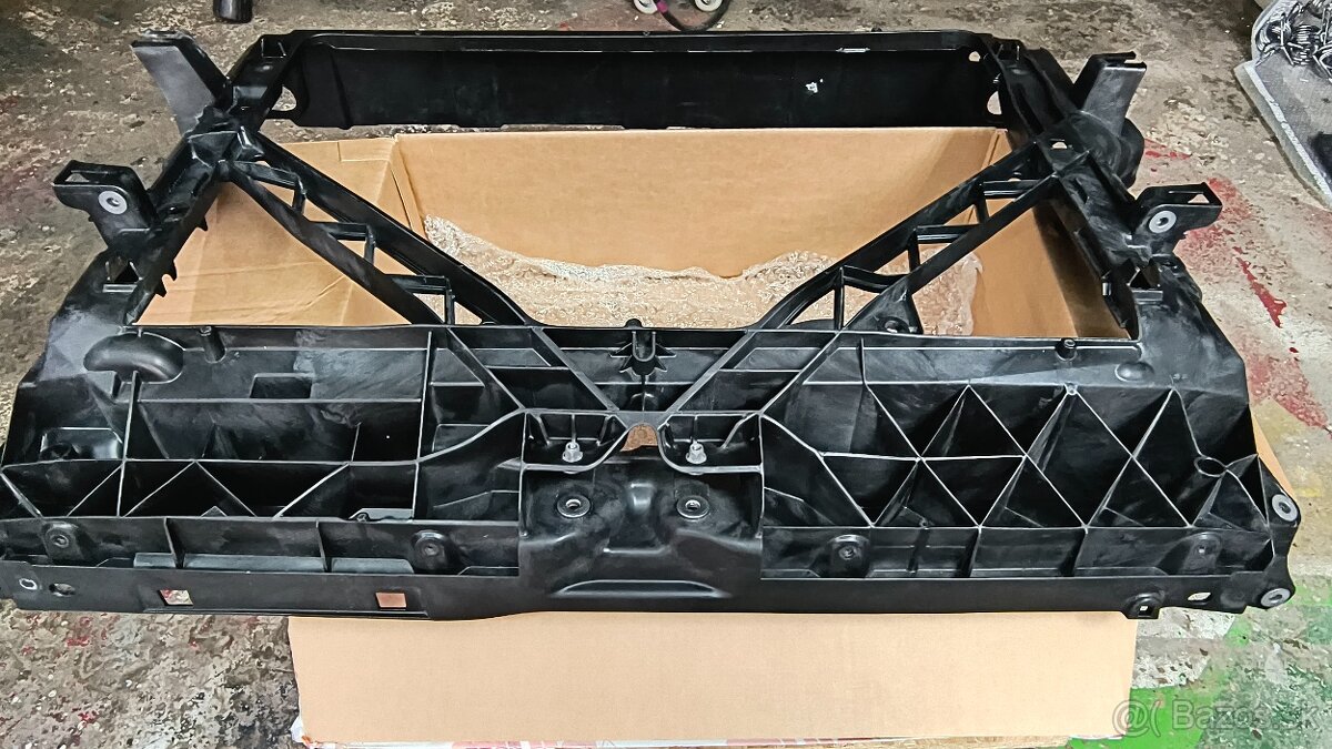 Chladičová stena Škoda Fabia lll - 3