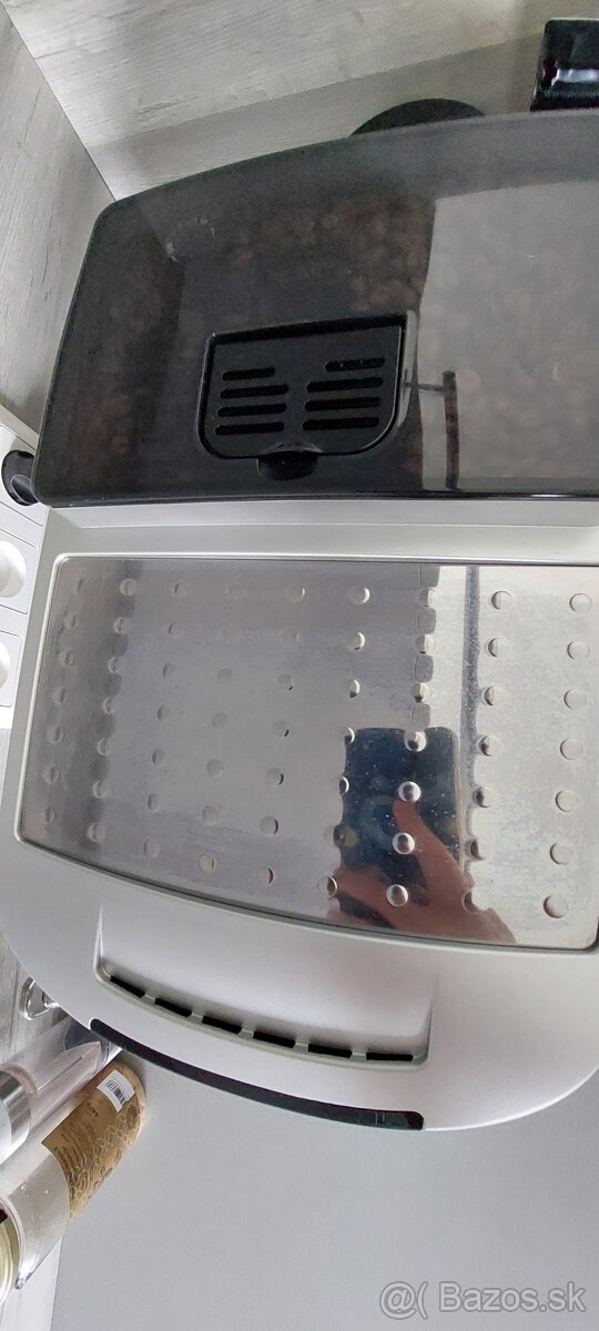 DeLonghi Magnifica S - 3