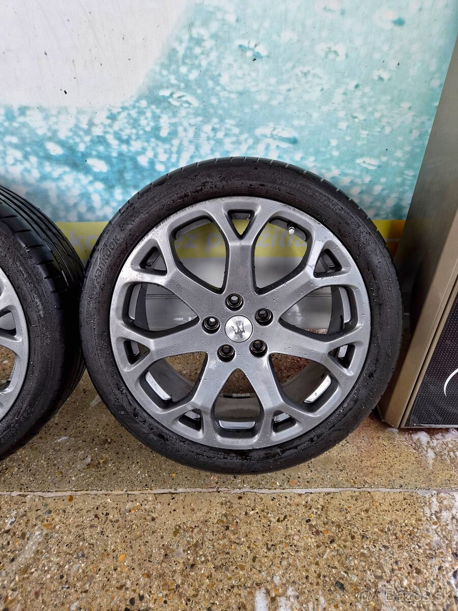 Maserati OEM 19" disky + Hankook Ventus - 3
