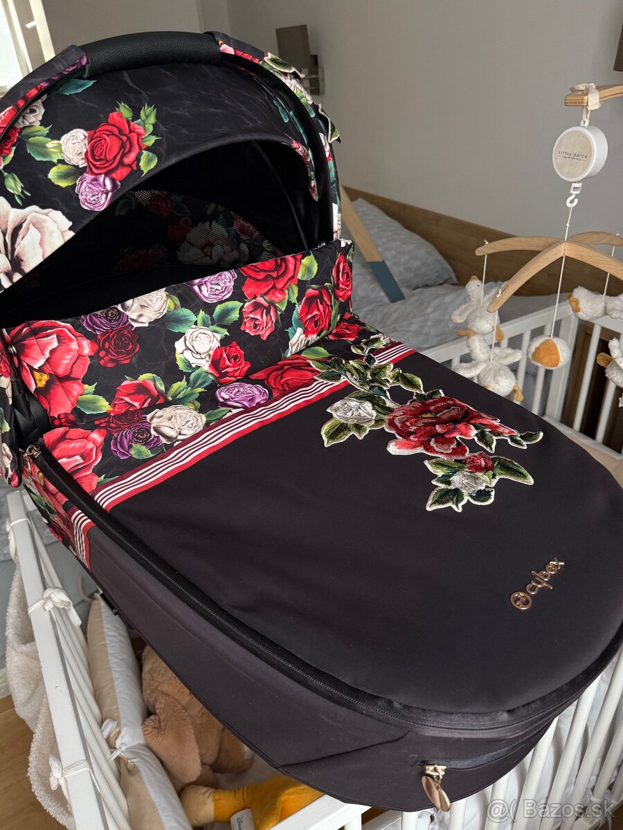 Vanička Cybex priam 4.0 spring blossom dark - 3
