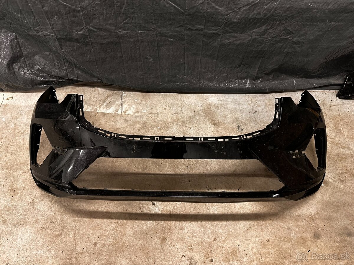 Volvo XC 60 II 2017+ predna kapota - 3