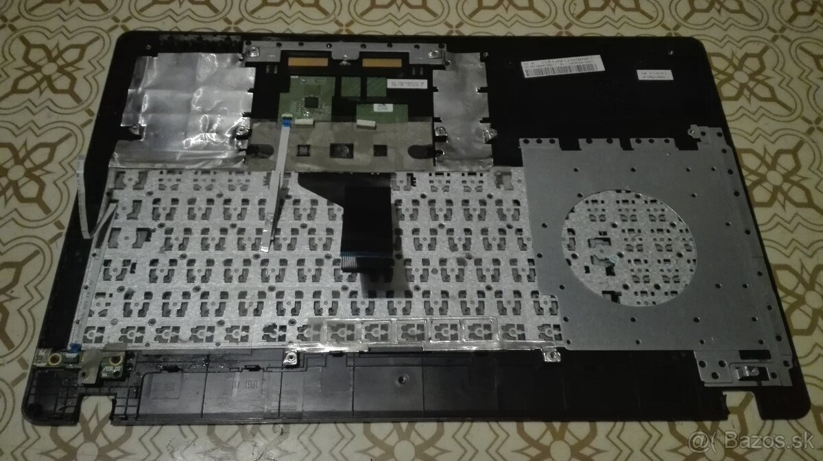 Asus notebooky na diely. - 3