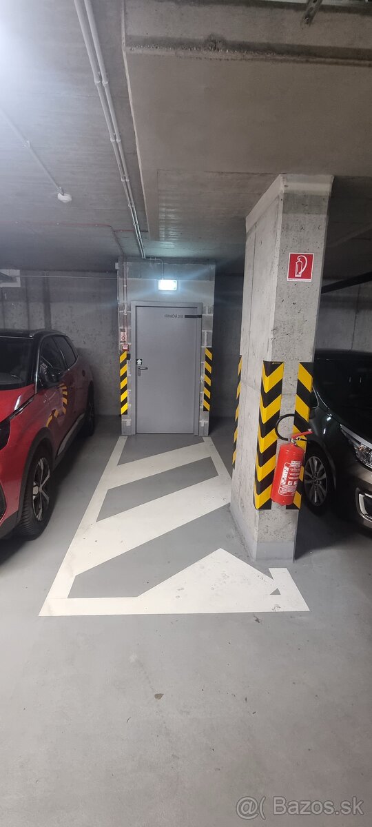 Nuppu garážové státie - 3