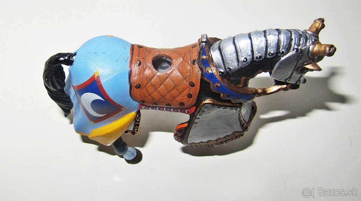 Kôň - figúrka pre zberateľa - 3