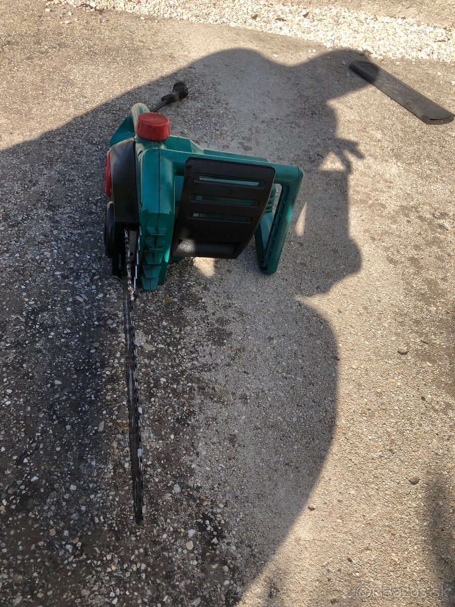 Elektricka píla Bosch Ake 35s - 3