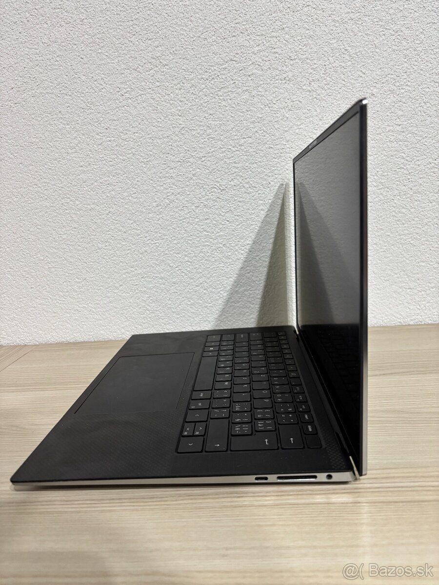 Dell Precision 5550 i9 32GB RAM 512GB SSD - 3