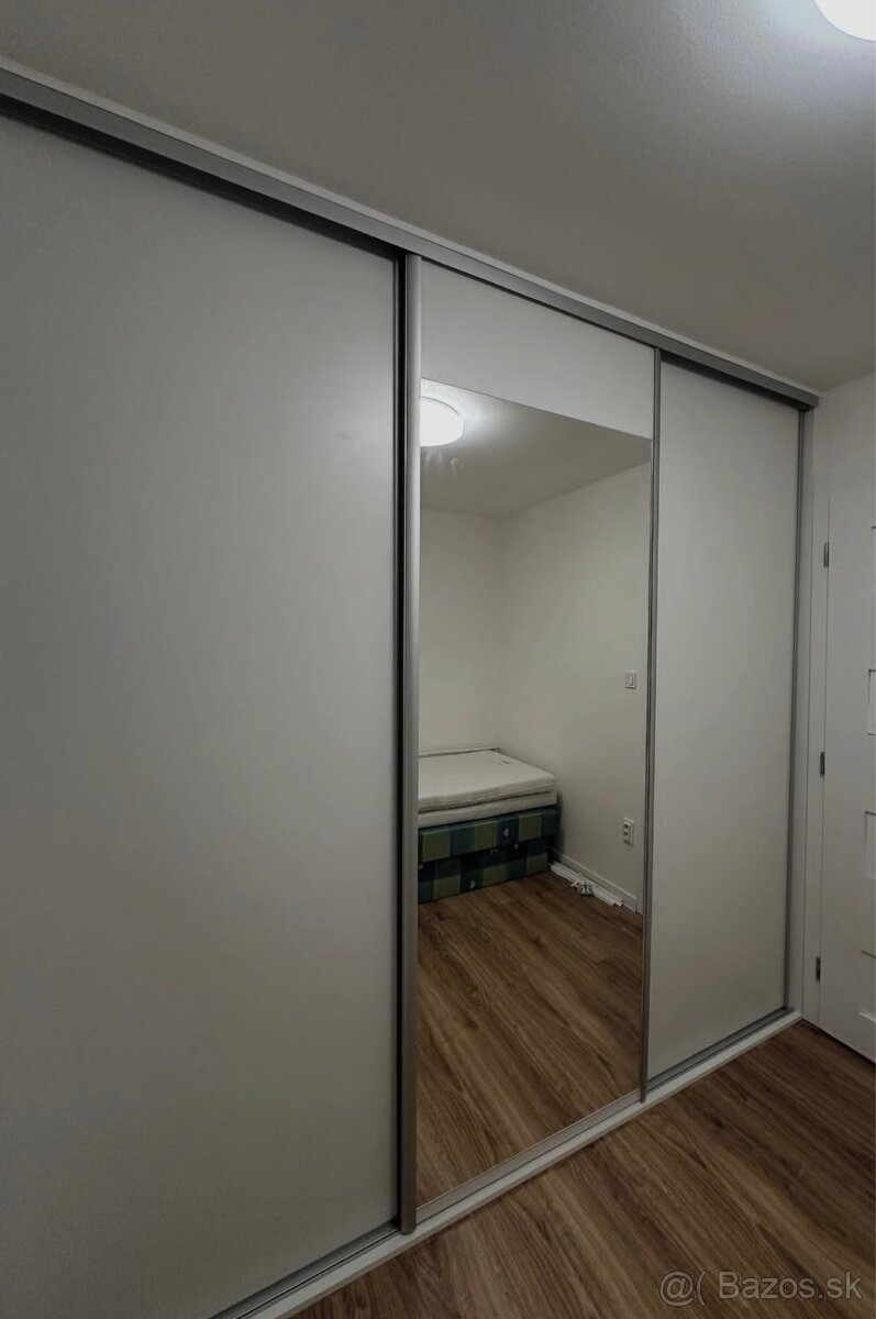 Nábytok na mieru - 3