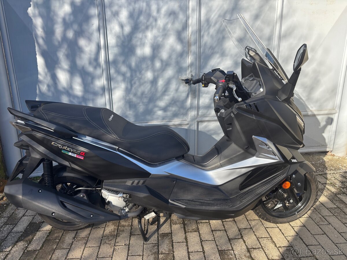 SYM Cruisym 300i model 2021 - 3