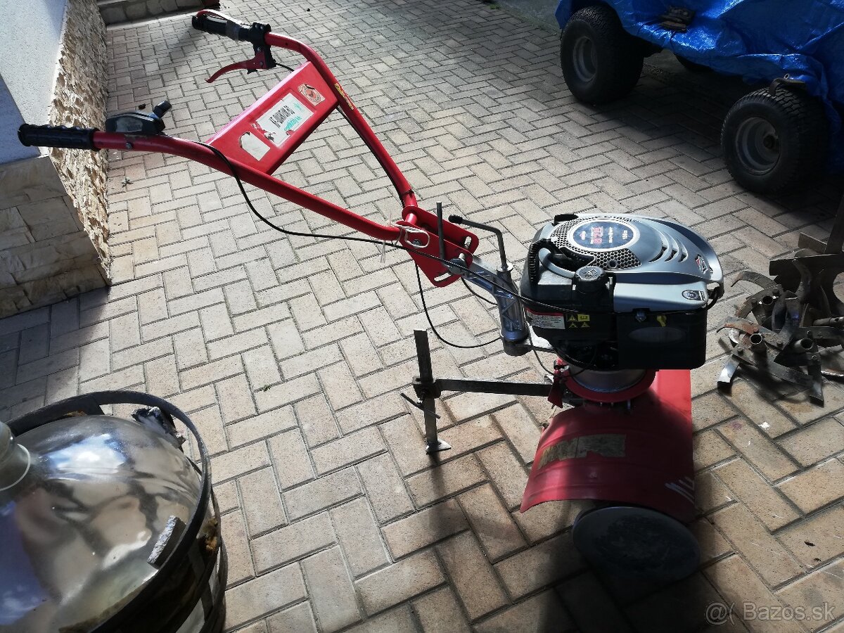 Predám rotovátor Briggs straton 675 - 3