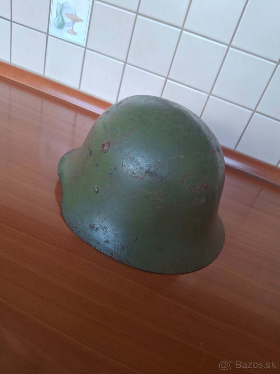 Bulharska prilba - 3