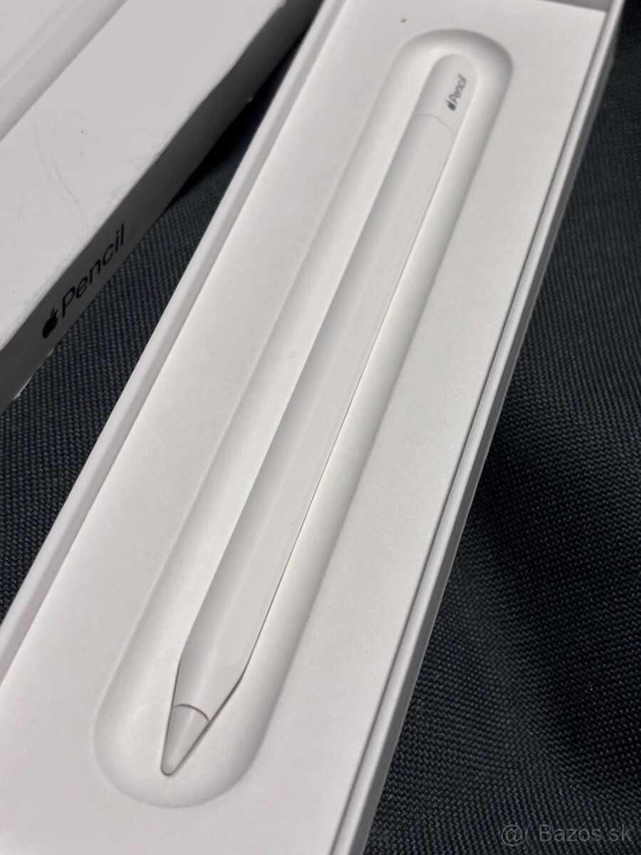 Apple pencil USB-C nepouzita - 3