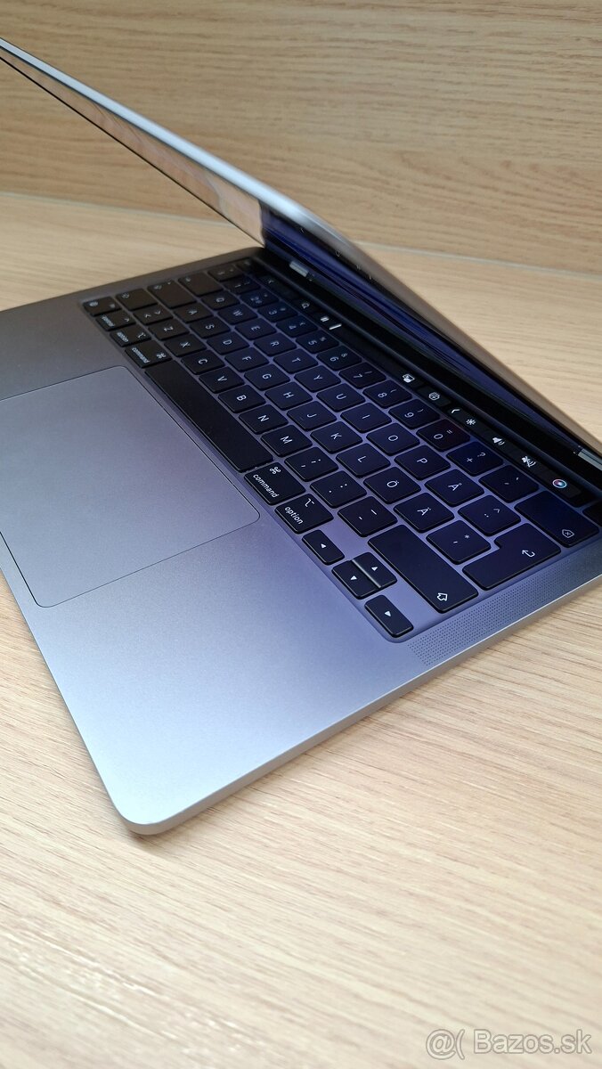 MacBook pro M1 - 3