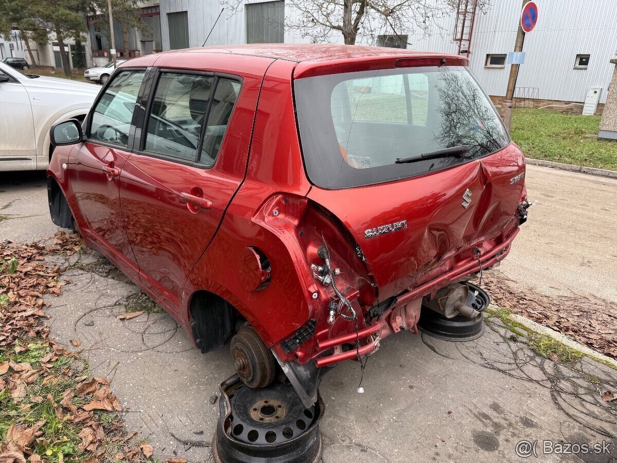 Rozpredam Suzuki Swift 1.33 M13A - 3