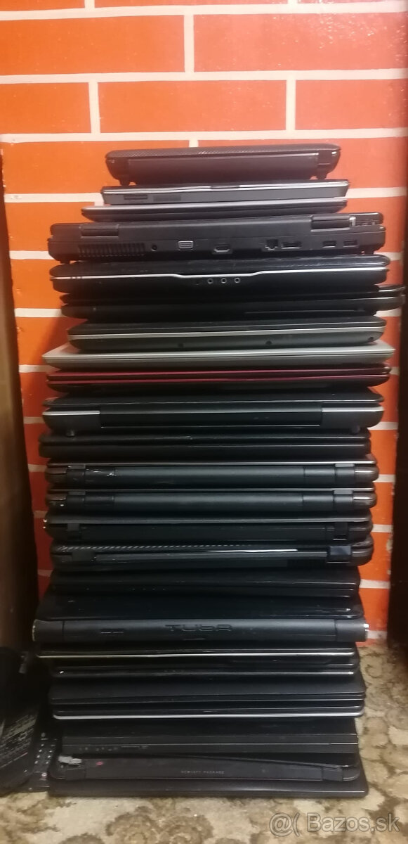 Notebooky na diely - 3