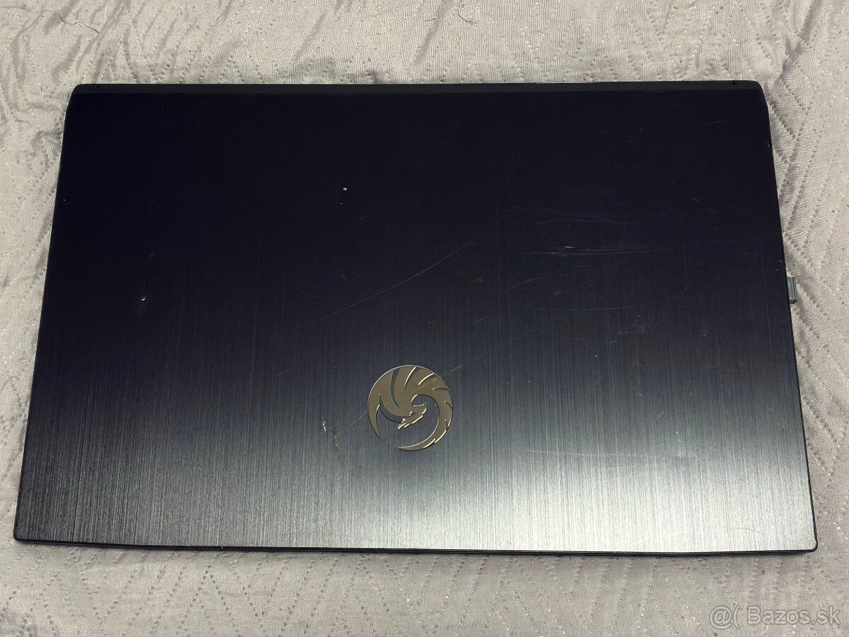 MSI Bravo 17.3 fullhd ips 144hz/4800h/rx5500m/16/512/1000 - 3