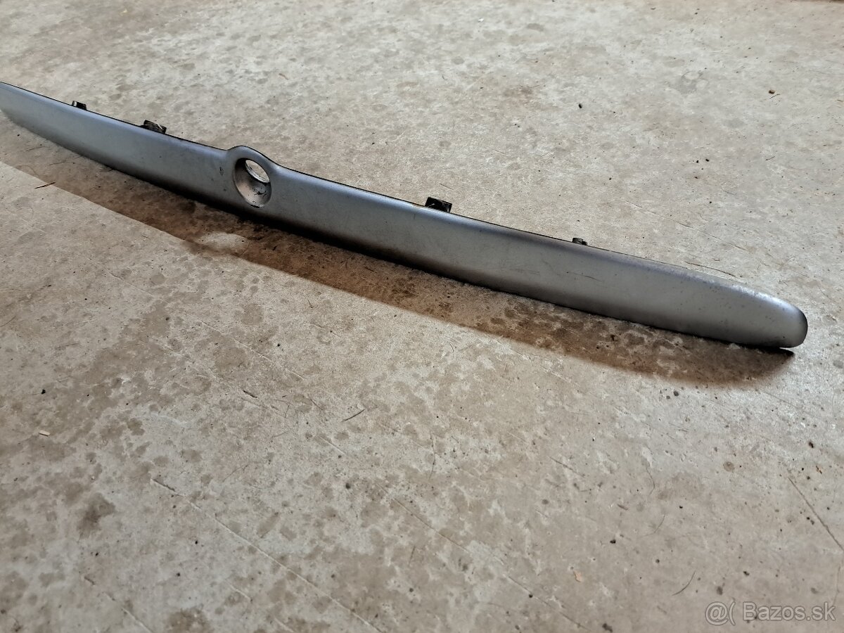 Lišta kufra škoda octavia - 3