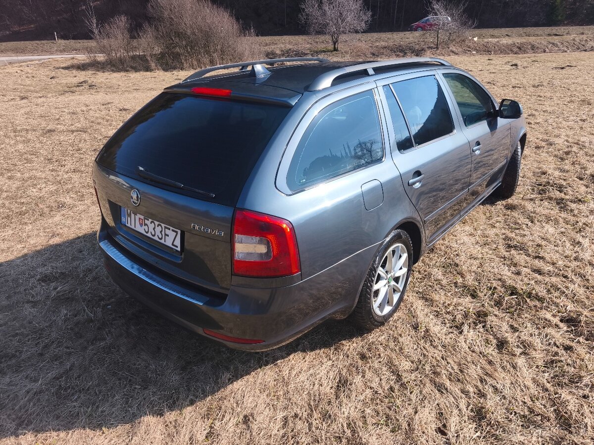 Octavia 2 , 1.6tdi 7st. DSG - 3