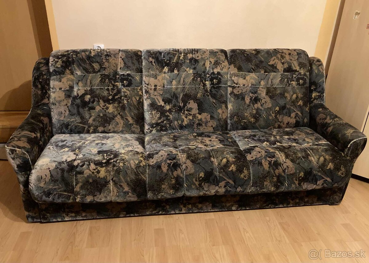 Darujem: Rozkladací Gauč aj s Kreslom - 3