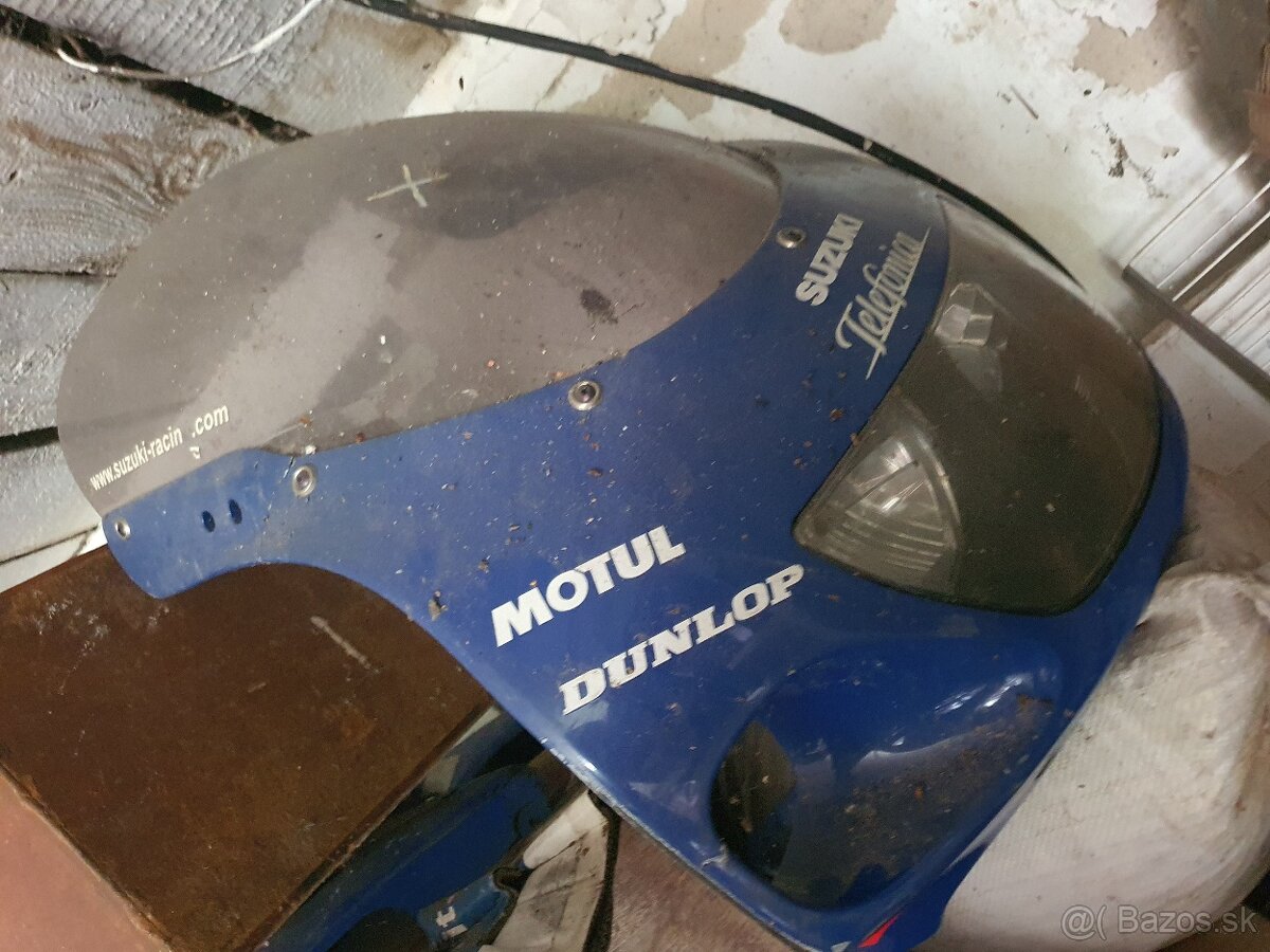 Suzuki GSX R 600 SRAD - 3