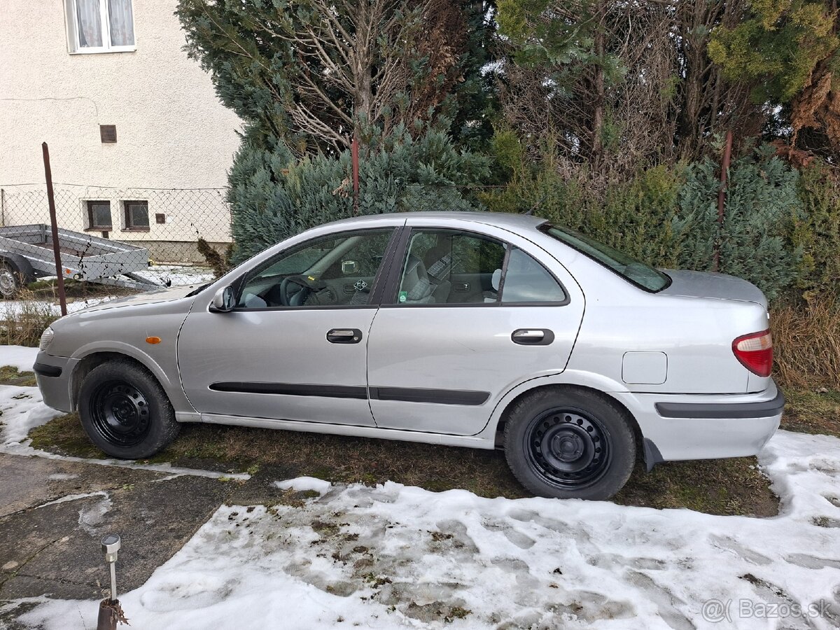 Predam Nissan Almera - 3